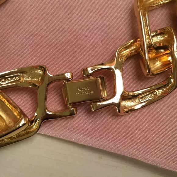 Napier Brand Bold Goldtone Link Necklace - Picture 3 of 6